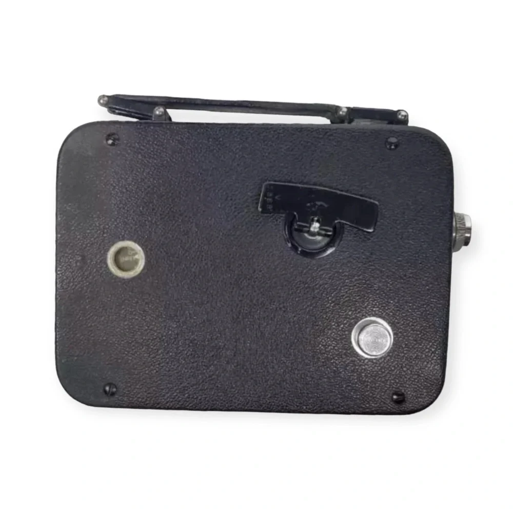 The First 8mm Film Camera 1932 Kodak Ciné-Eight Model 20, Made in the USA